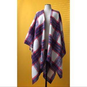 Women’s Wool Poncho